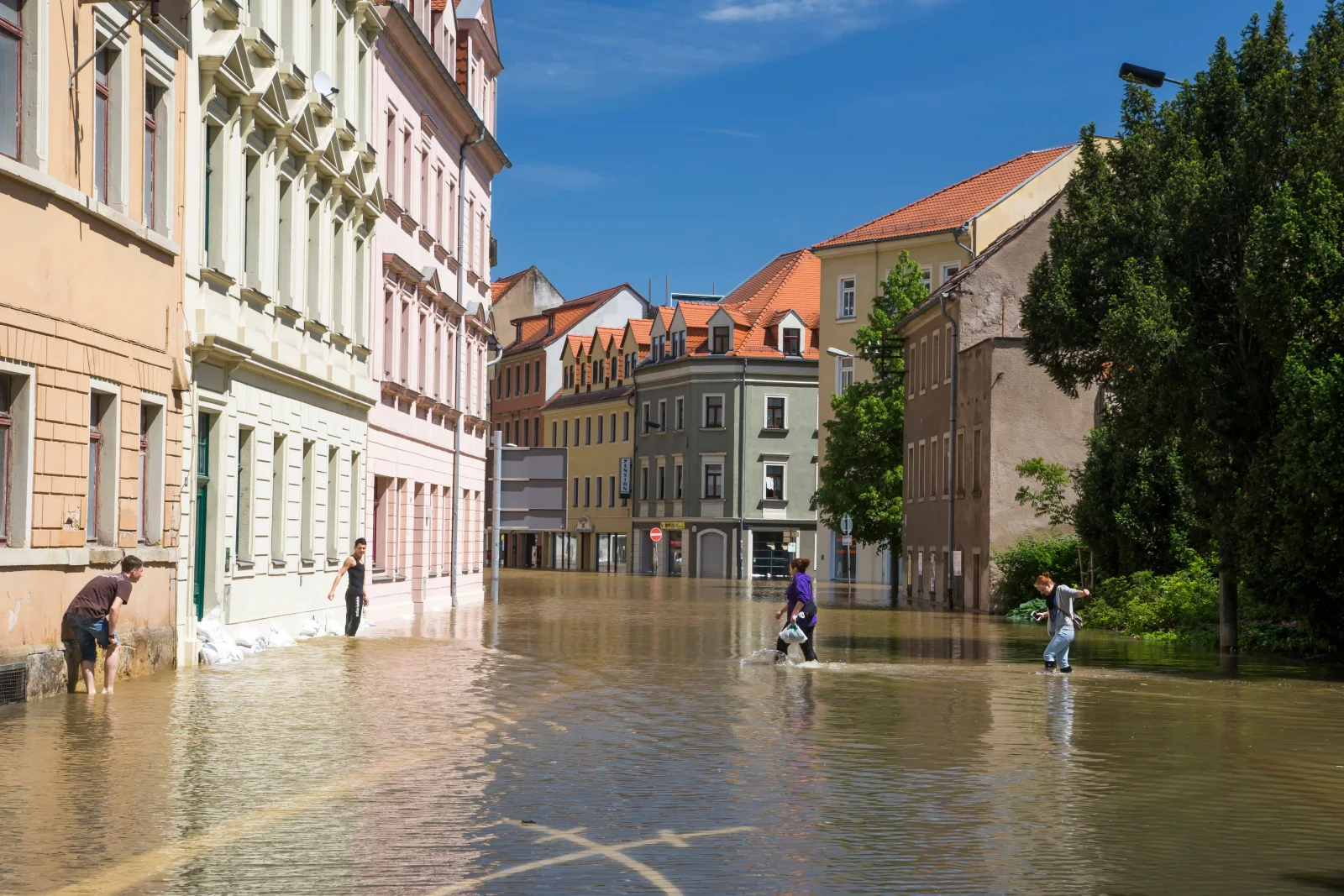 Creating Flood-Resilient Cities Through Innovative Water Management